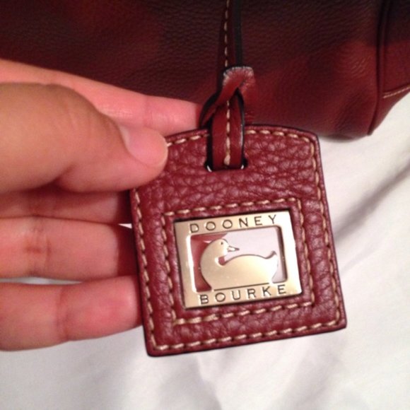TAKING OFFERS- Dooney & Bourke Top Handle Satchel - Picture 7 of 12